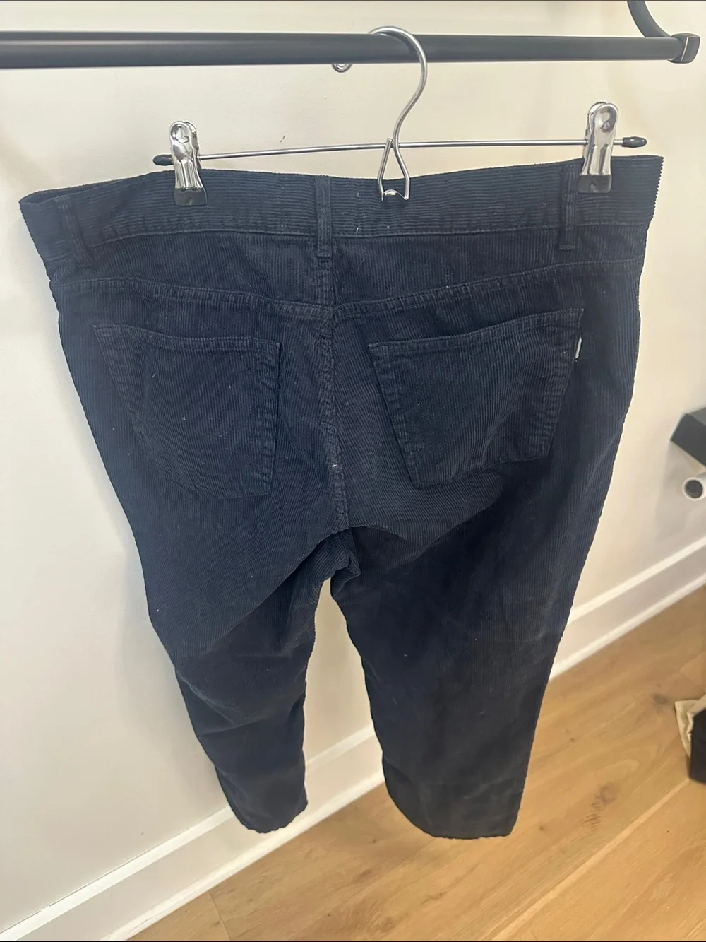Folk Men’s Relaxed Corduroy Jeans in Navy